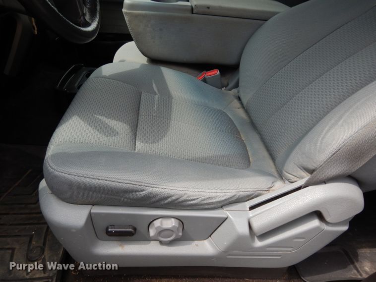 image for item DJ4462 2014 Ford F150  SuperCrew pickup truck