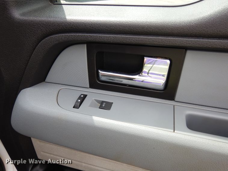 image for item DJ4462 2014 Ford F150  SuperCrew pickup truck