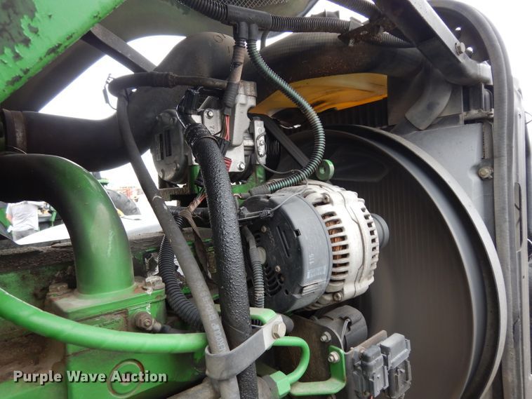 image for item DJ4466 John Deere 7220  MFWD tractor