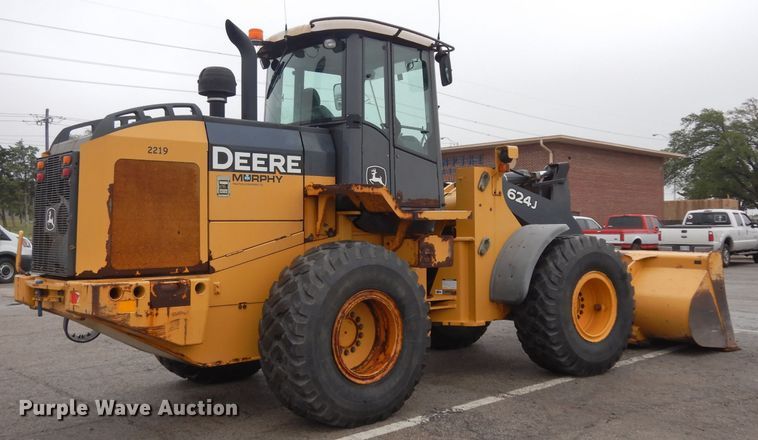 image for item DJ4467 2005 John Deere 624J  wheel loader