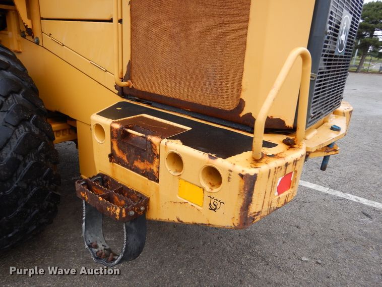 image for item DJ4467 2005 John Deere 624J  wheel loader