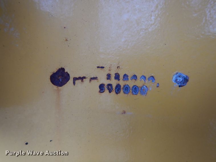 image for item DJ4467 2005 John Deere 624J  wheel loader