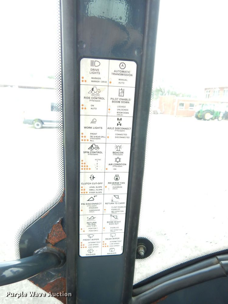 image for item DJ4467 2005 John Deere 624J  wheel loader