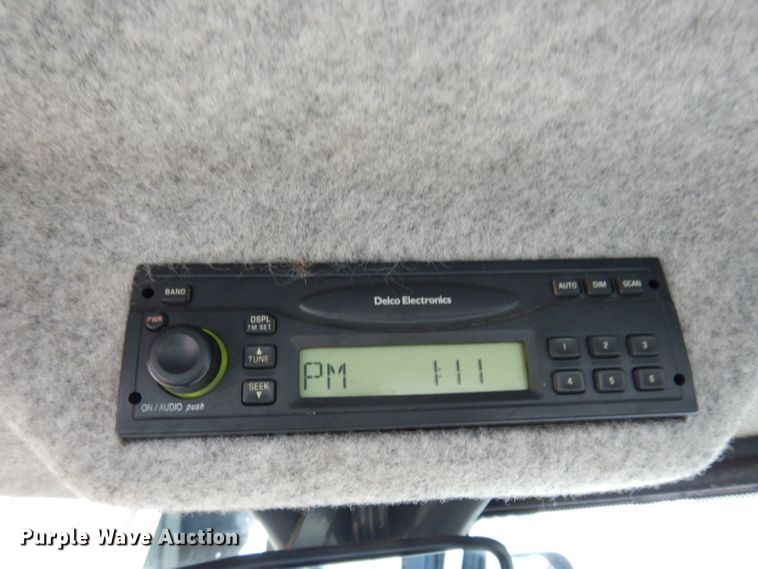 image for item DJ4467 2005 John Deere 624J  wheel loader