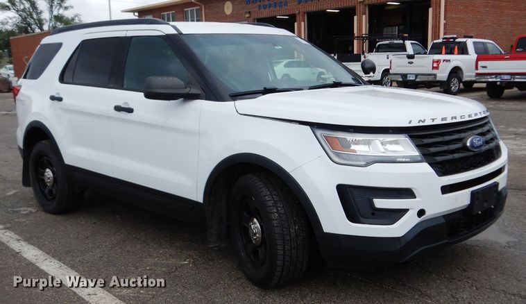 image for item DJ4478 2016 Ford Explorer Police Interceptor  SUV