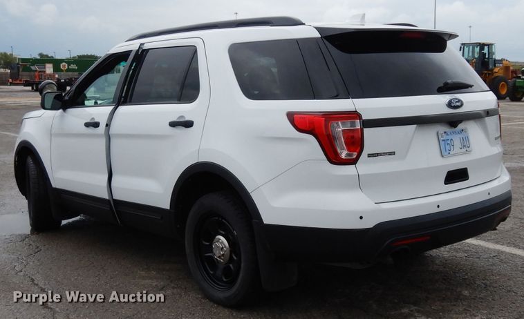 image for item DJ4478 2016 Ford Explorer Police Interceptor  SUV