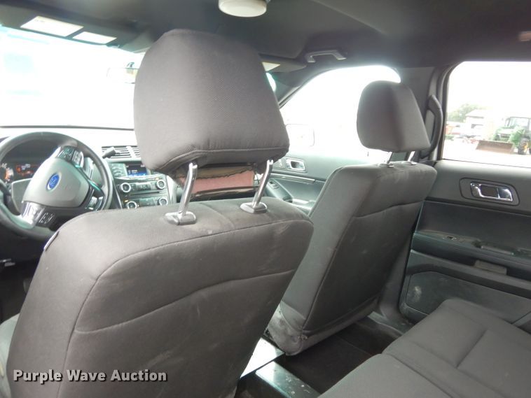 image for item DJ4478 2016 Ford Explorer Police Interceptor  SUV