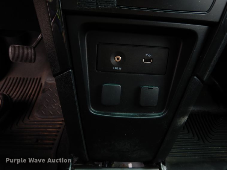 image for item DJ4478 2016 Ford Explorer Police Interceptor  SUV