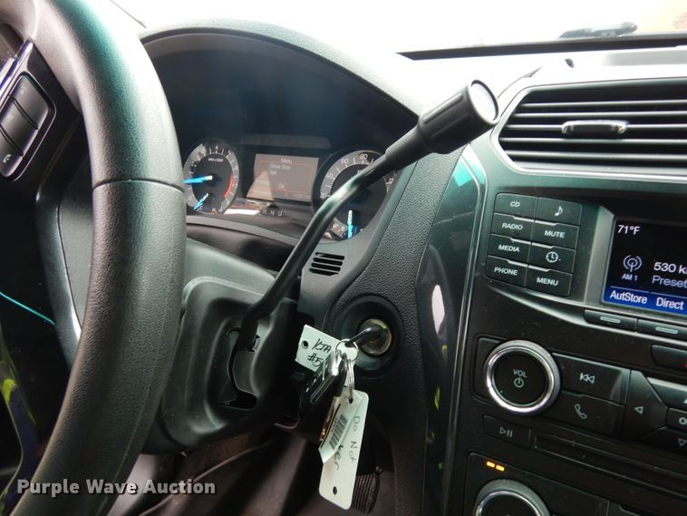 image for item DJ4478 2016 Ford Explorer Police Interceptor  SUV