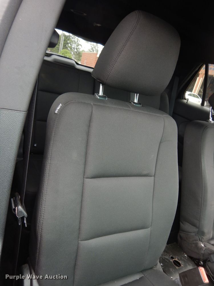 image for item DJ4478 2016 Ford Explorer Police Interceptor  SUV