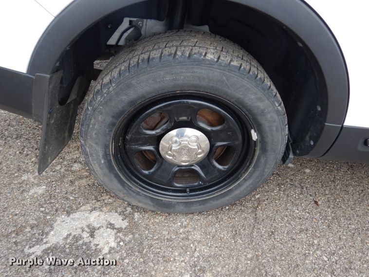 image for item DJ4478 2016 Ford Explorer Police Interceptor  SUV