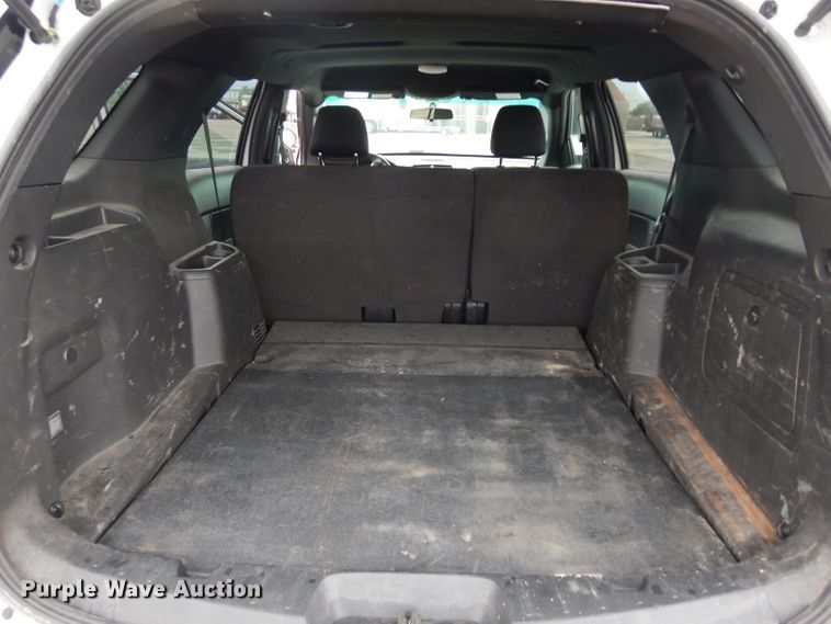 image for item DJ4478 2016 Ford Explorer Police Interceptor  SUV