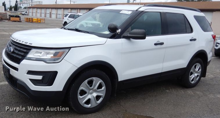image for item DJ4480 2016 Ford Explorer Police Interceptor  SUV