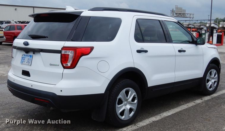 image for item DJ4480 2016 Ford Explorer Police Interceptor  SUV