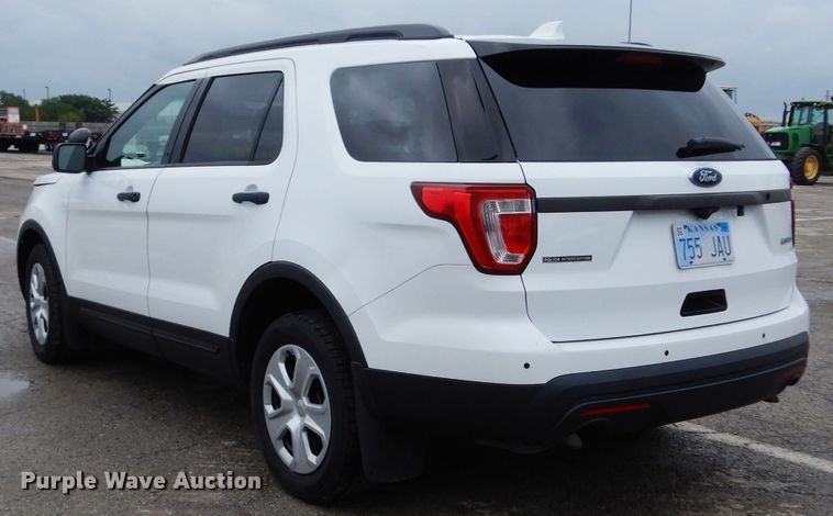 image for item DJ4480 2016 Ford Explorer Police Interceptor  SUV