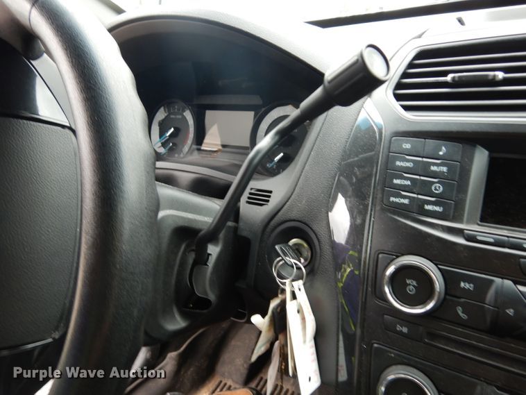 image for item DJ4480 2016 Ford Explorer Police Interceptor  SUV