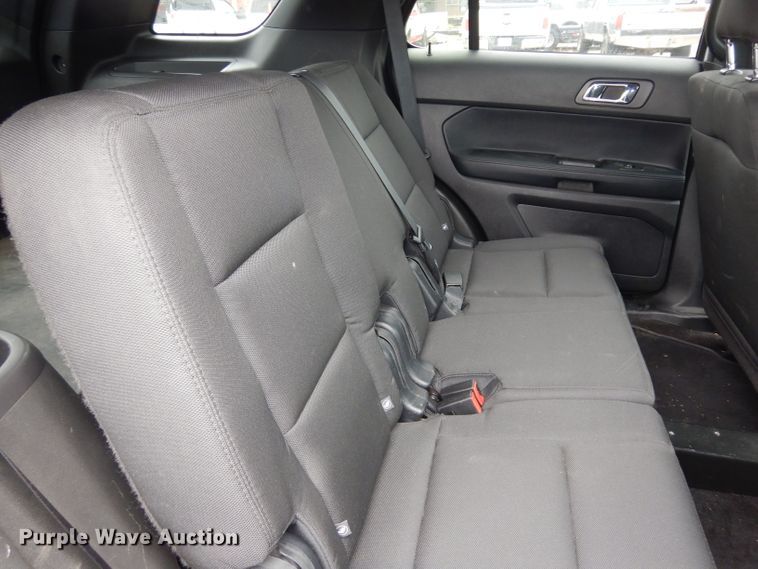 image for item DJ4480 2016 Ford Explorer Police Interceptor  SUV