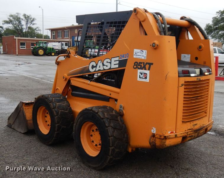 image for item DJ4481 2003 Case 85XT  skid steer loader