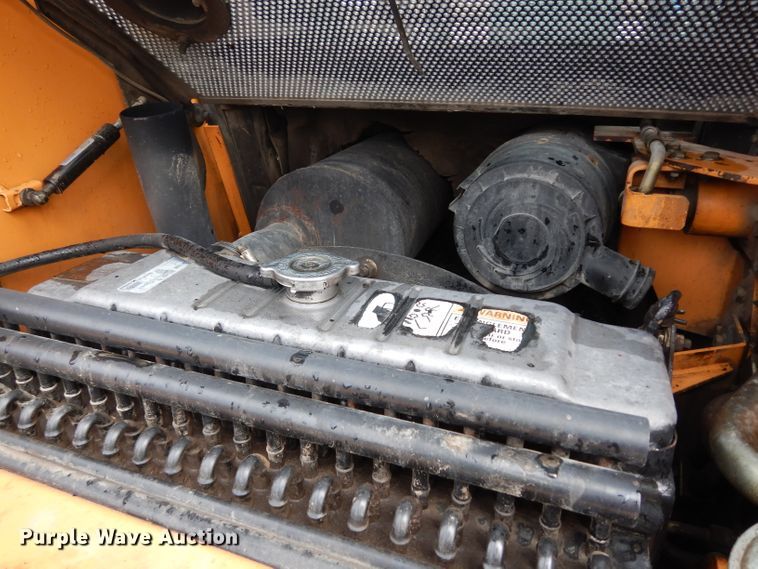 image for item DJ4481 2003 Case 85XT  skid steer loader