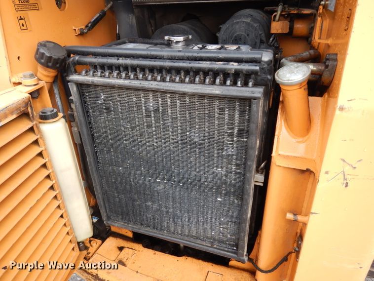 image for item DJ4481 2003 Case 85XT  skid steer loader