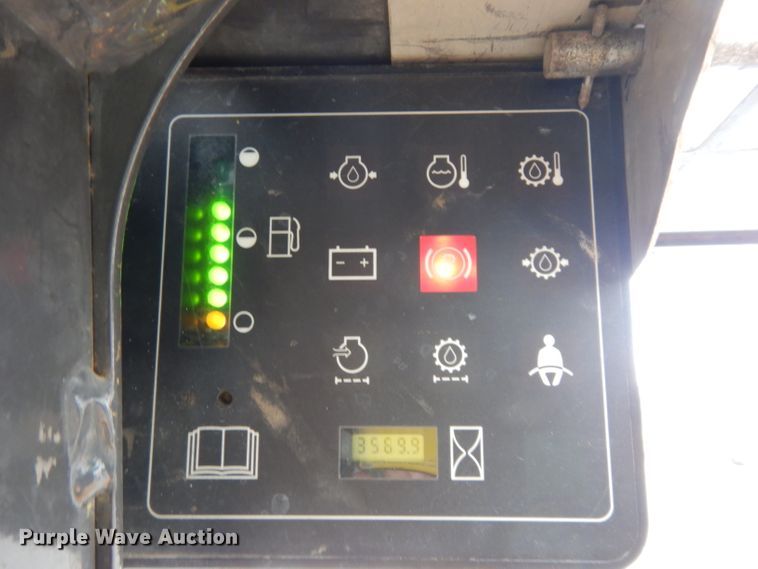 image for item DJ4481 2003 Case 85XT  skid steer loader