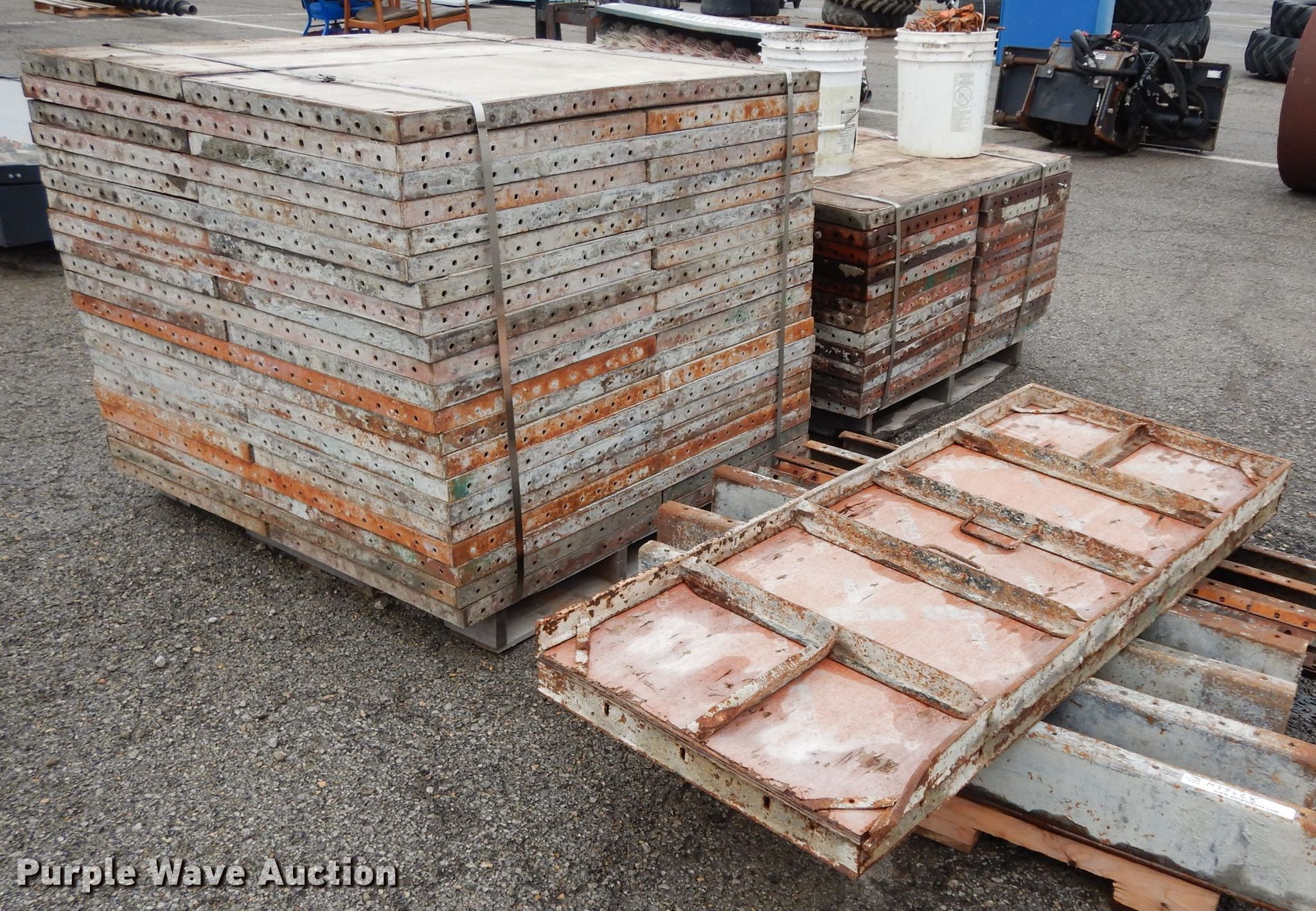 (3) pallets of concrete forms in Topeka, KS Item HY9628 sold Purple