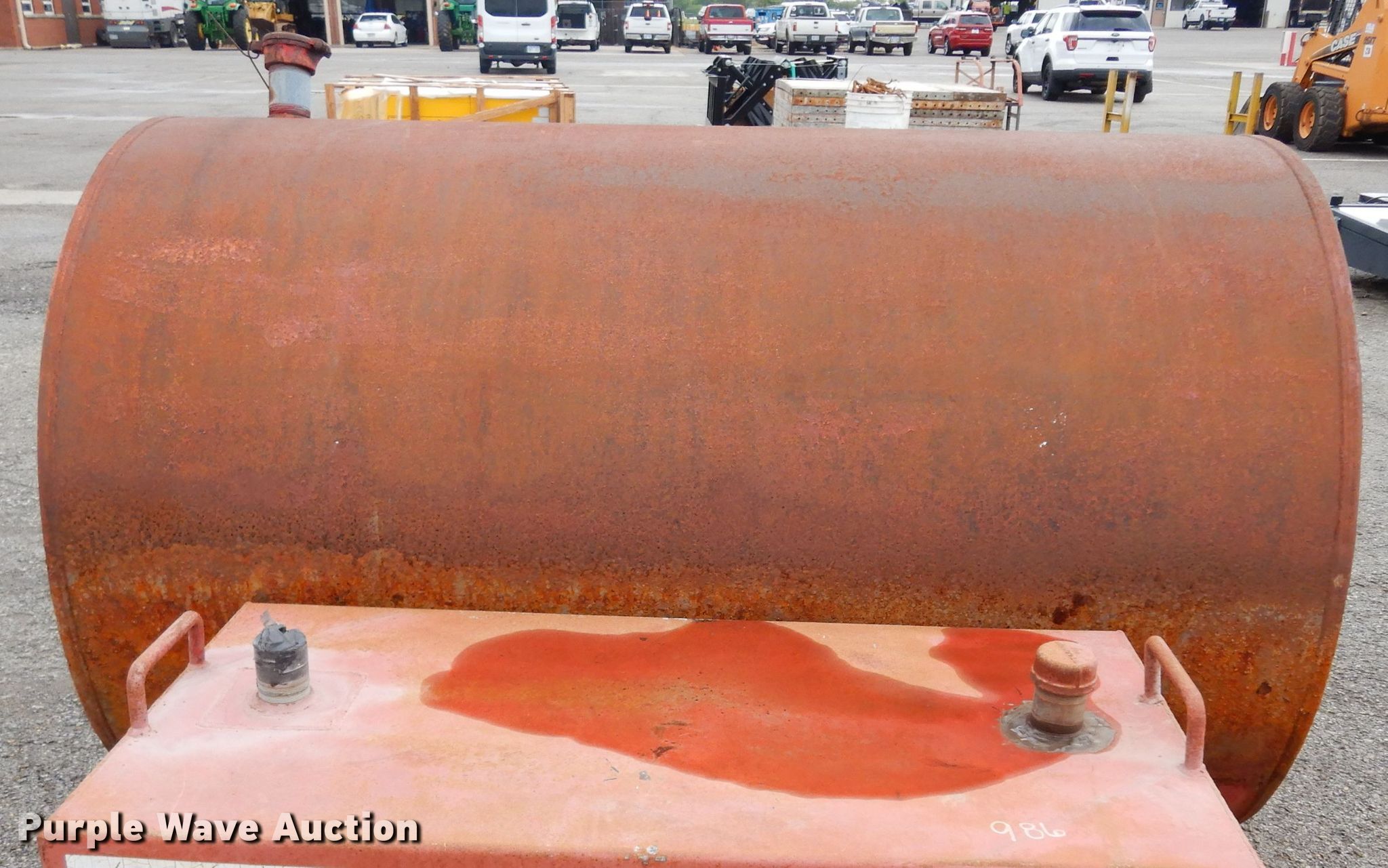 (2) steel fuel tanks in Topeka, KS Item HY9630 sold Purple Wave