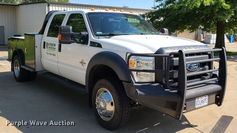 image for item DY9881 2012 Ford F550 Super Duty  Crew Cab flatbed truck