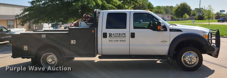 image for item DY9881 2012 Ford F550 Super Duty  Crew Cab flatbed truck