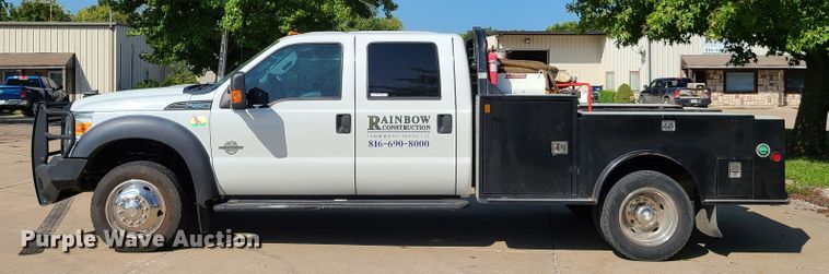 image for item DY9881 2012 Ford F550 Super Duty  Crew Cab flatbed truck