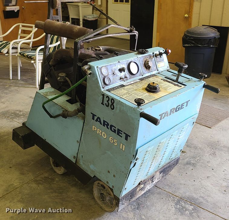 image for item DY9884 Target Pro 65II concrete saw