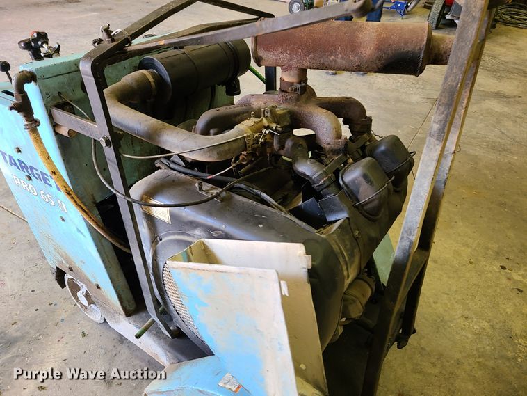 image for item DY9884 Target Pro 65II concrete saw