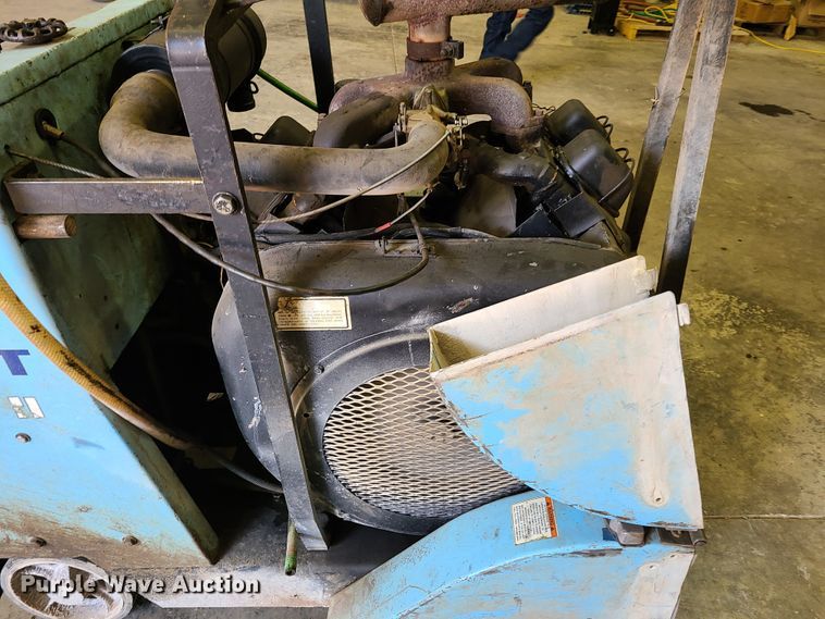 image for item DY9884 Target Pro 65II concrete saw