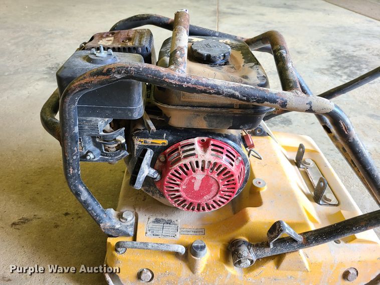 image for item DY9892 Wacker plate compactor