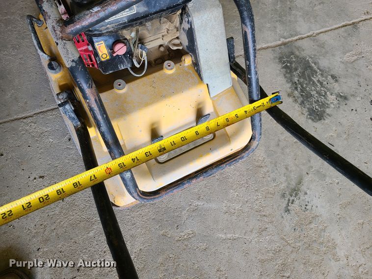image for item DY9892 Wacker plate compactor