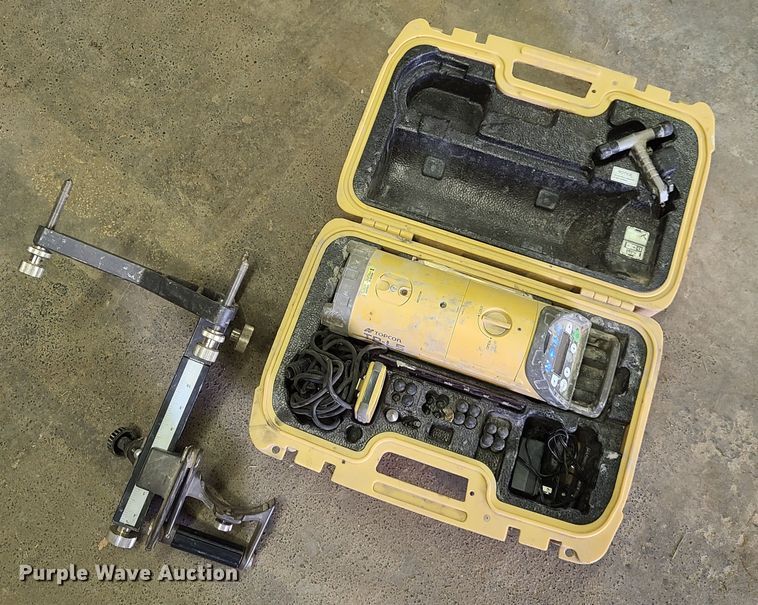 image for item DY9901 TopCon TP-L5 laser level