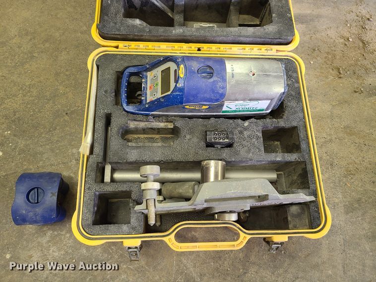 image for item DY9902 Spectra DG711 laser level