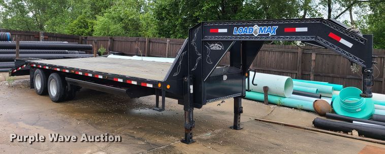image for item EL9936 2015 Load Trail equipment trailer