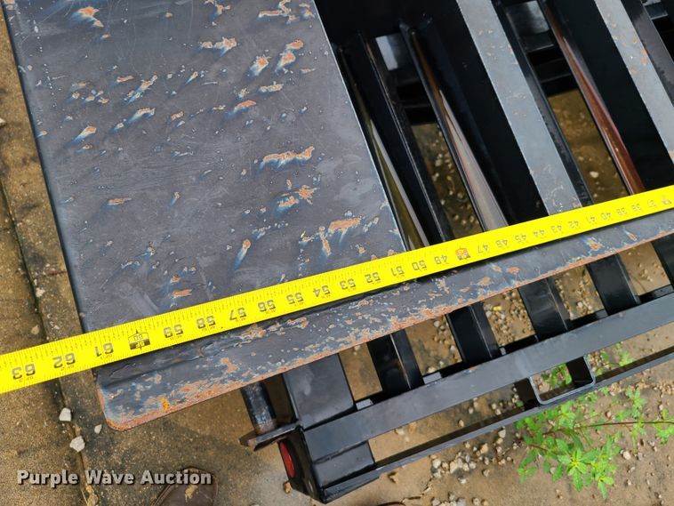 image for item EL9936 2015 Load Trail equipment trailer