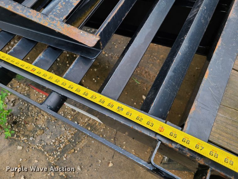 image for item EL9936 2015 Load Trail equipment trailer