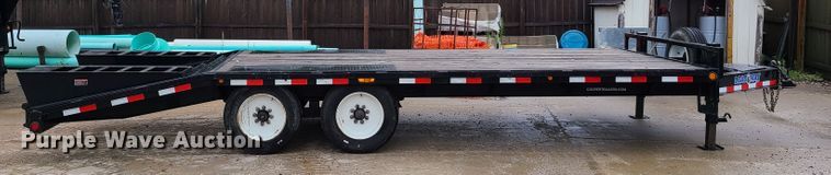 image for item EL9937 2017 Load Trail equipment trailer