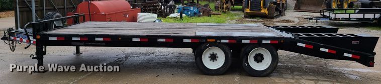 image for item EL9937 2017 Load Trail equipment trailer