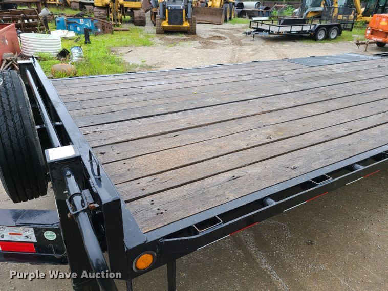 image for item EL9937 2017 Load Trail equipment trailer