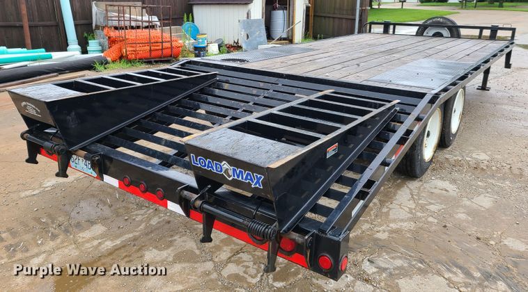 image for item EL9937 2017 Load Trail equipment trailer