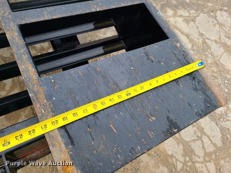 image for item EL9937 2017 Load Trail equipment trailer