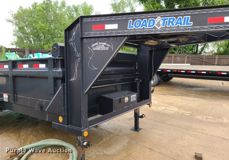 image for item EL9938 2013 Load Trail dump trailer