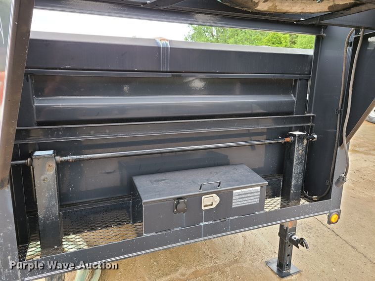 image for item EL9938 2013 Load Trail dump trailer