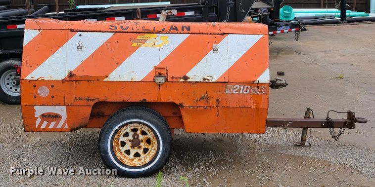image for item EL9939 Sullivan D210QV  air compressor