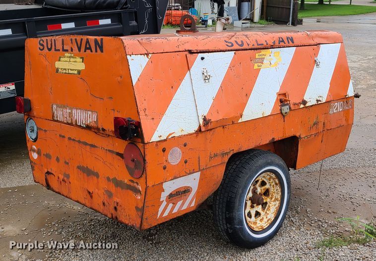 image for item EL9939 Sullivan D210QV  air compressor