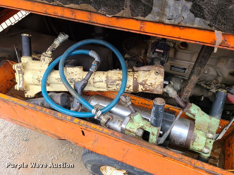 image for item EL9939 Sullivan D210QV  air compressor